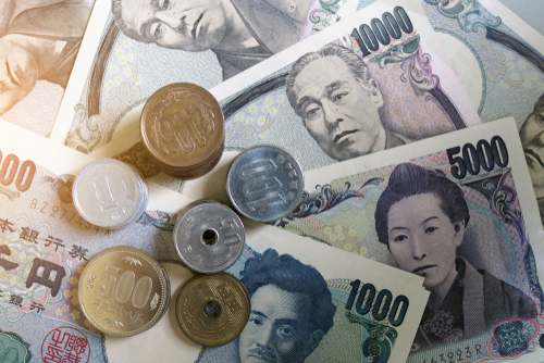 【热点时评】日元贬值又停不下来,日经恐慌连跌两天